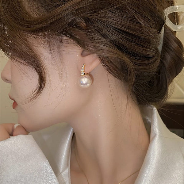 Korean White Zircon Pearl Tops