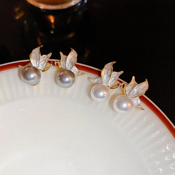 Leaf Studs