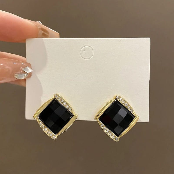 Square Black Tops