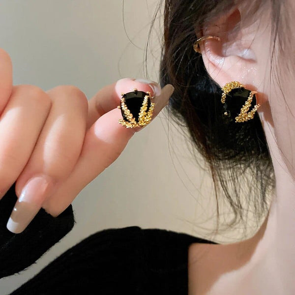 Black Square Wheat Earrings