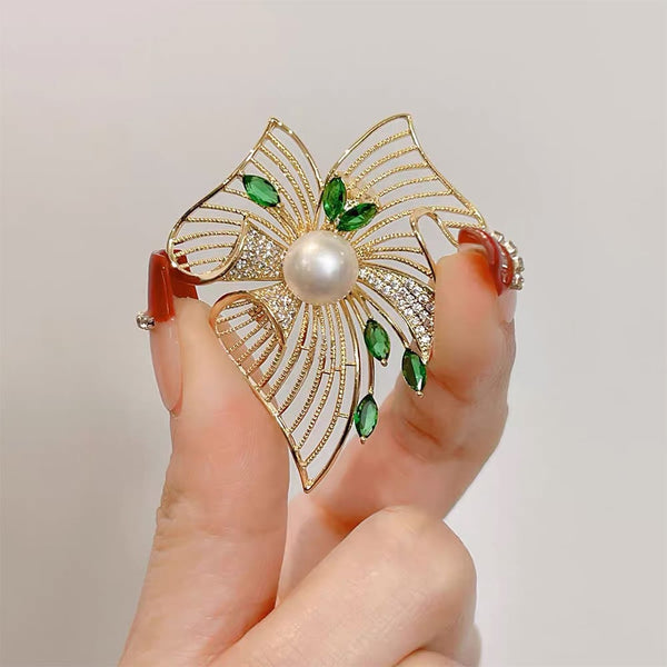 Fashion Brooch Style & Elegance