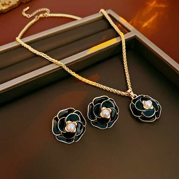 Camelia Elegant High End Feel Necklace Set With Earrings