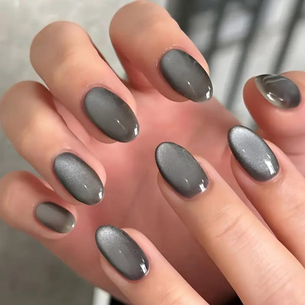 Pointed Grey Oval Cat Eye Gel Nails (A3)