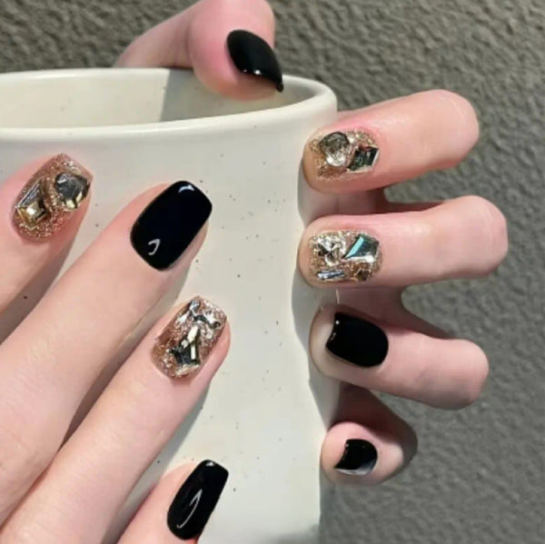 Black Golden Gem Press On Nails F5