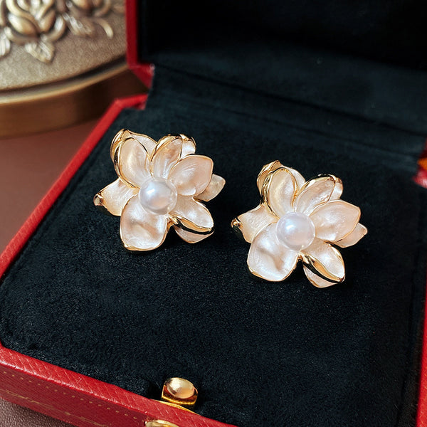 French White Flower Earringss